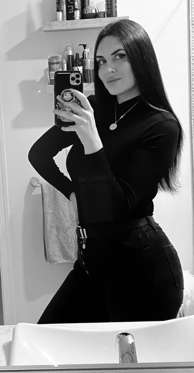 Ariella Mirai